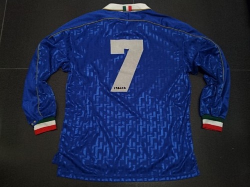 Форма футбольного клуба Ювентус Аттилио Ломбардо 1996 (комплект: футболка + шорты + гетры)